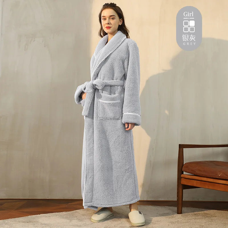 Men's and Women's Styles Winter Bathrobe
