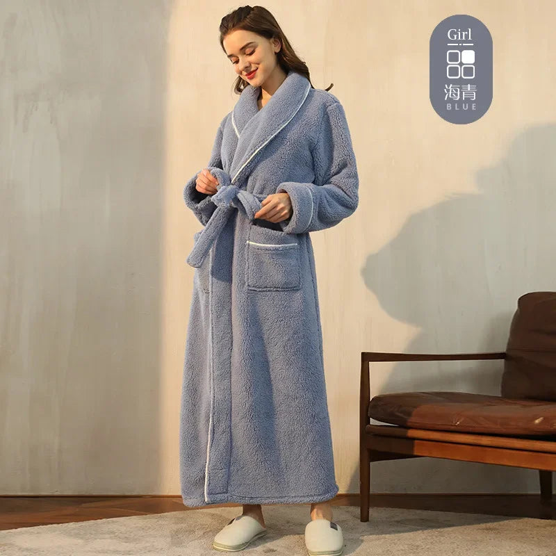 Men's and Women's Styles Winter Bathrobe