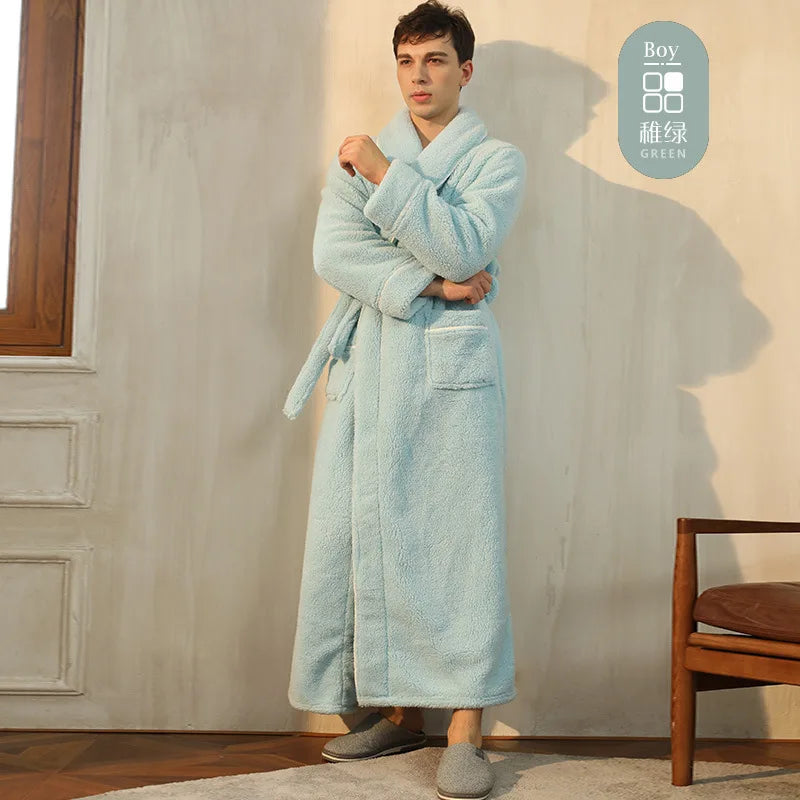 Men's and Women's Styles Winter Bathrobe