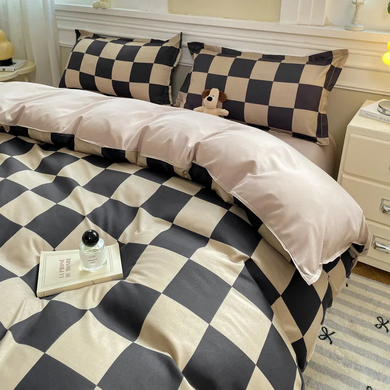 Simple Checkerboard Pattern Printing Bedding Set