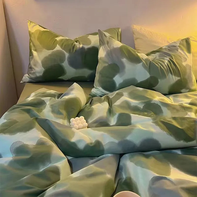 Simple Checkerboard Pattern Printing Bedding Set