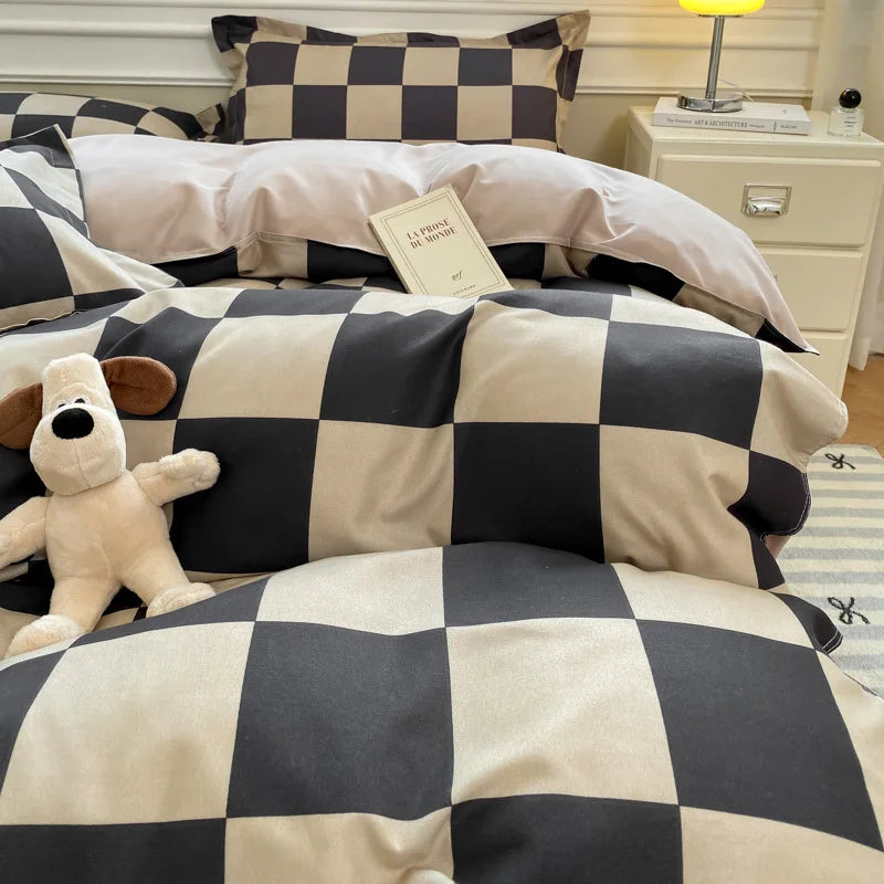 Simple Checkerboard Pattern Printing Bedding Set